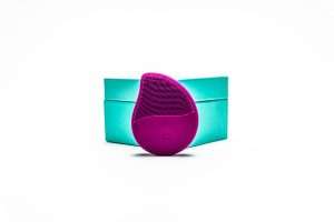 Silicone Cleansing Brush